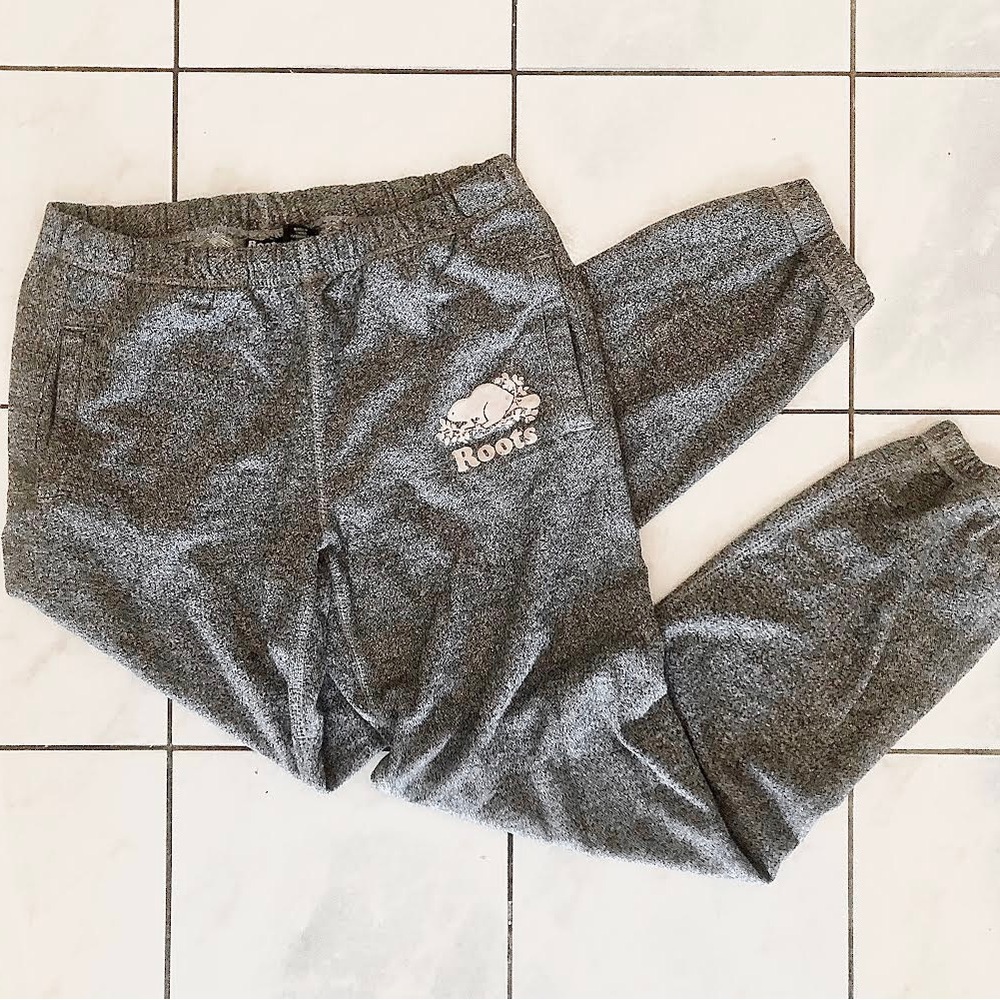 Gray Roots Sweatpants Size S